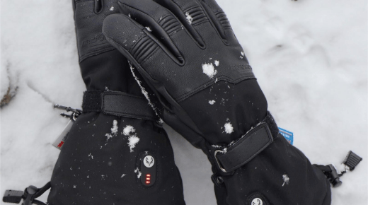 Heated gloves